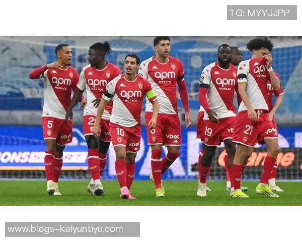 摩纳哥与巴黎足球对决历史比分回顾与分析 摩纳哥与巴黎足球对决历史比分回顾与分析